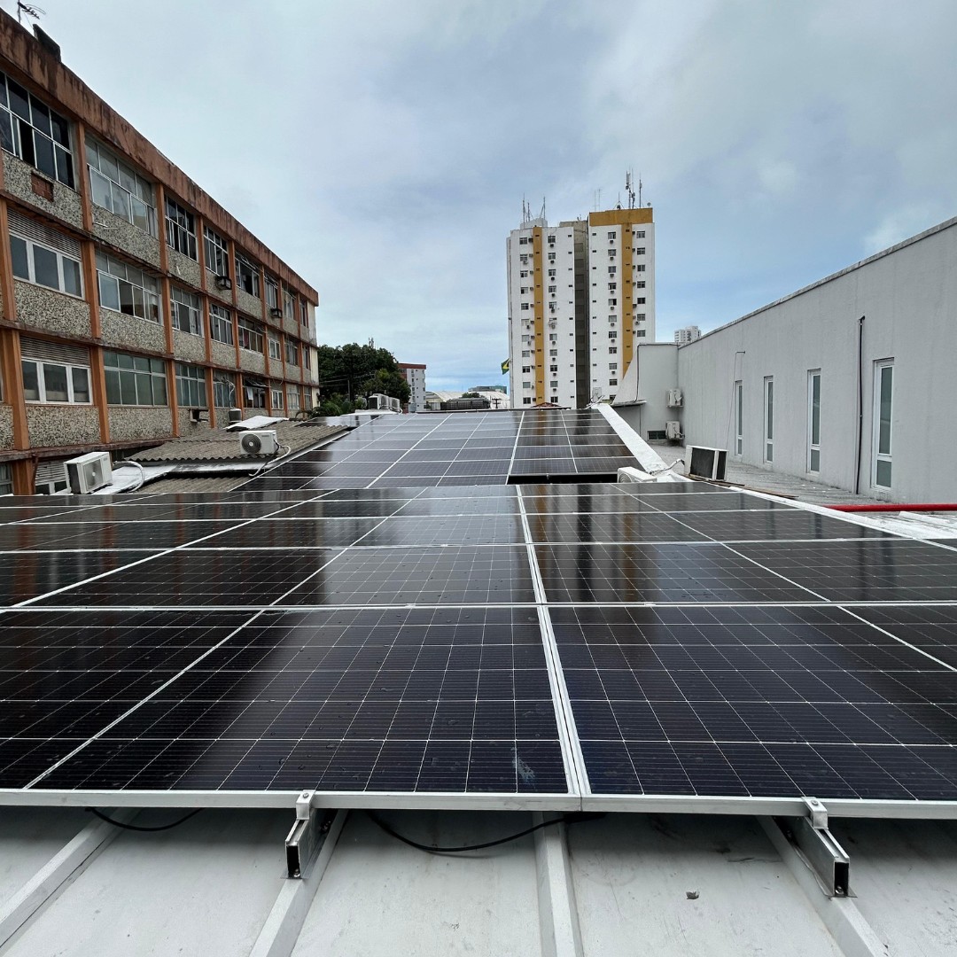 Imagem de Capa Economia e sustentabilidade - Sede da CAMPE agora tem usina solar