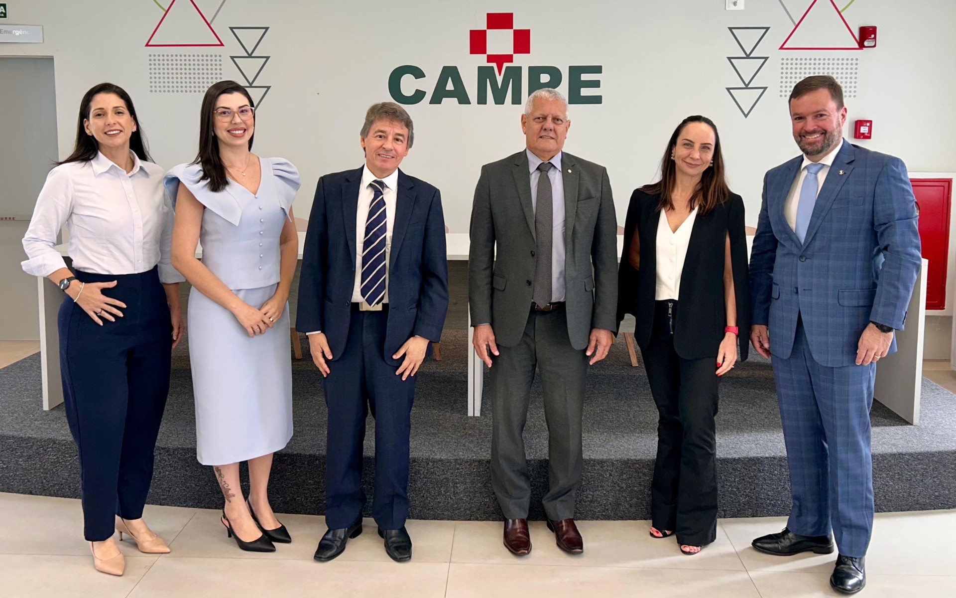 Imagem de Capa - CAMPE recebe visita institucional da JUDICEMED, do Paraná